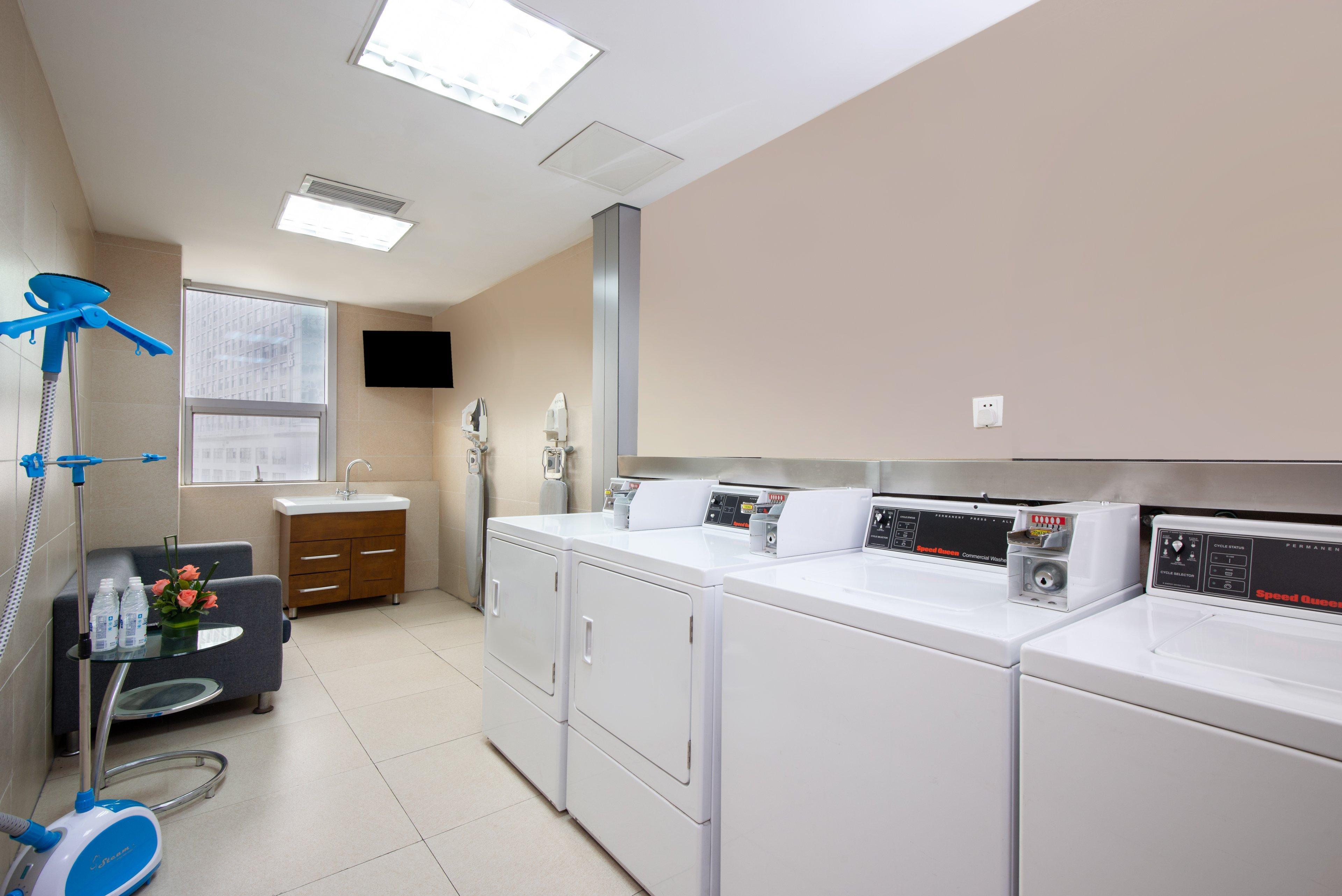 Holiday Inn Express Chengdu Wuhou By Ihg-Wuhou Temple And Jinli Bagian luar foto