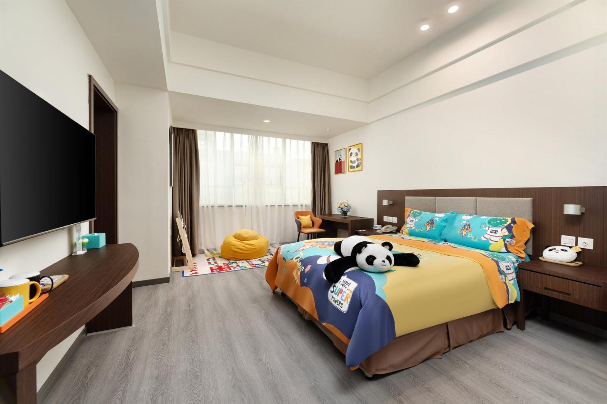 Holiday Inn Express Chengdu Wuhou By Ihg-Wuhou Temple And Jinli Bagian luar foto