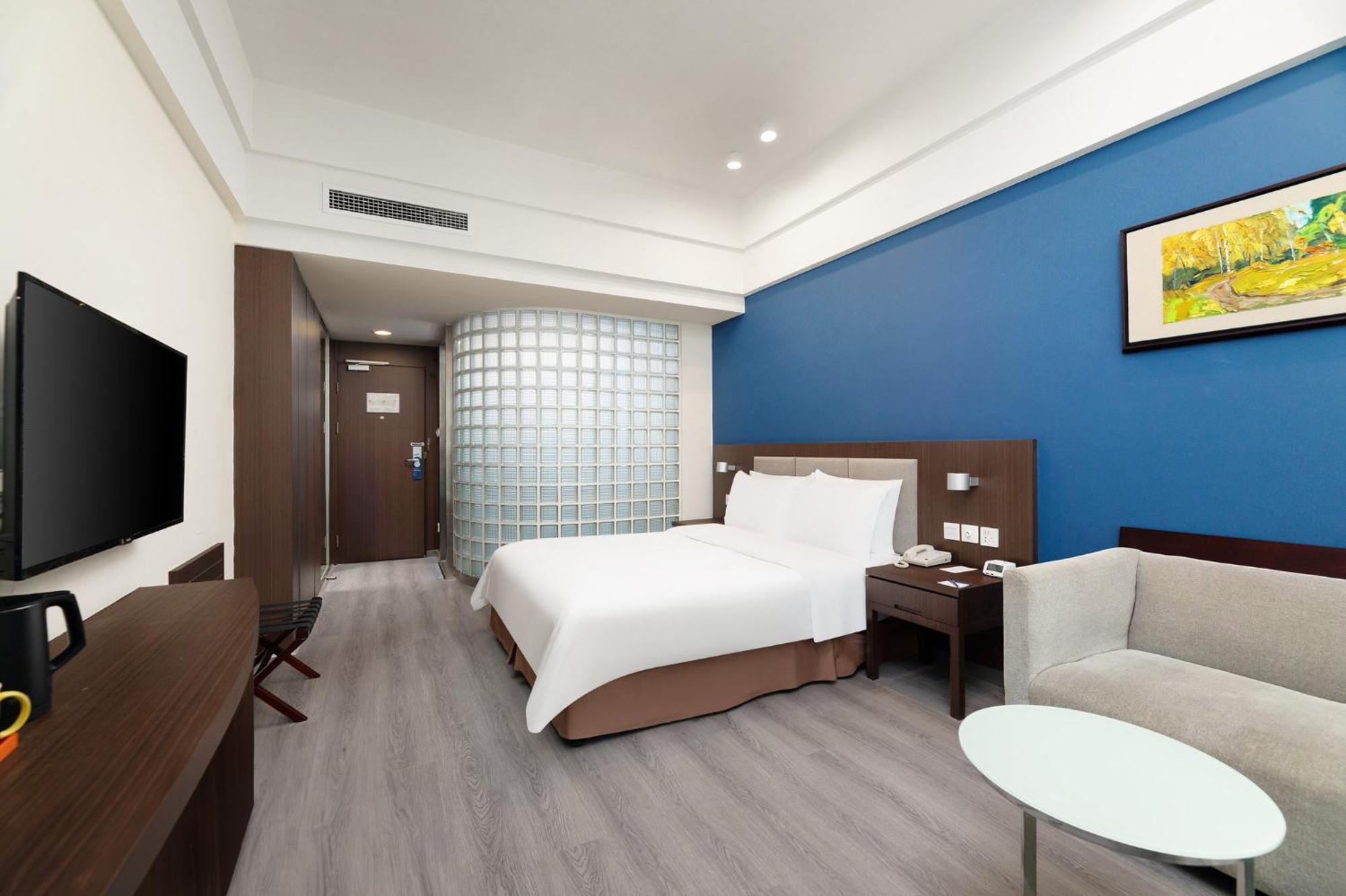 Holiday Inn Express Chengdu Wuhou By Ihg-Wuhou Temple And Jinli Bagian luar foto